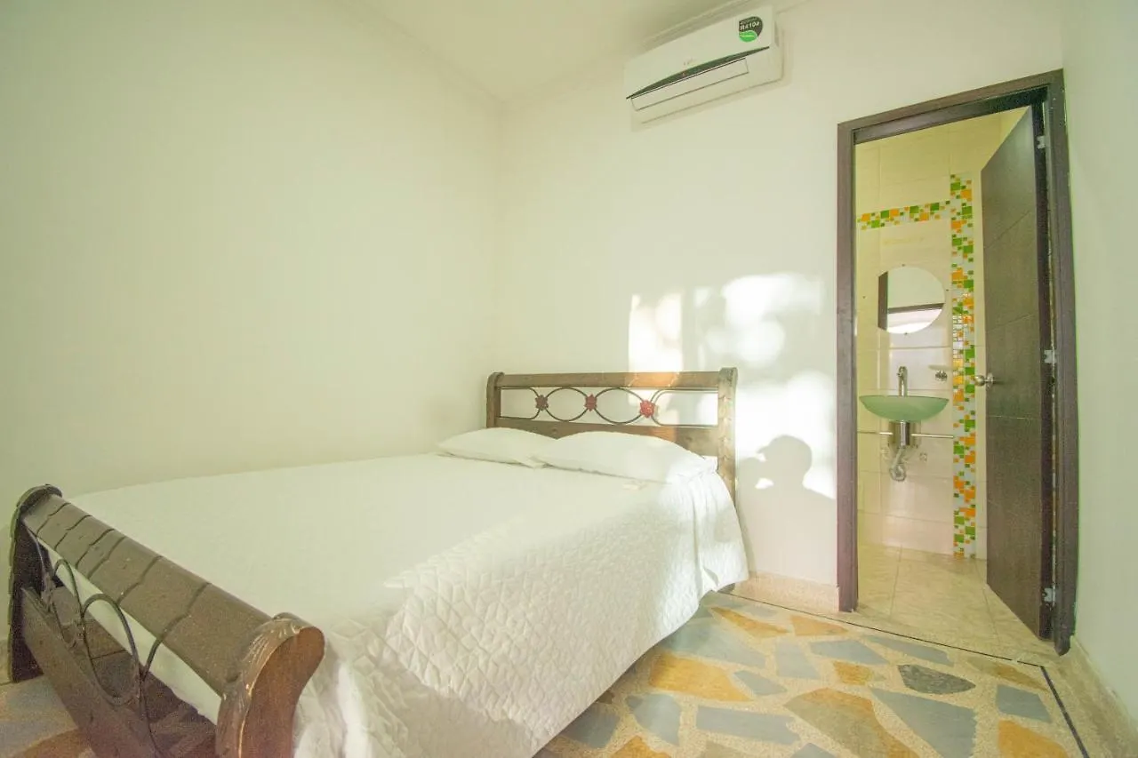 Hotel Aventureros 360 Alojamiento & Tours Gaira